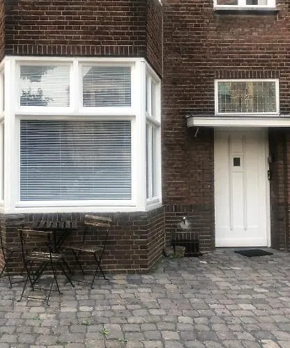 Apartamento Huize Hoge Fronten